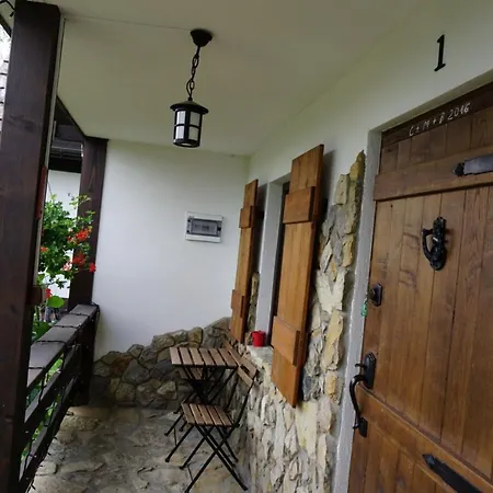 Osrodek Na Zakrecie Villa Ustrzyki Dolne Exterior photo